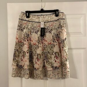 WHBM Skirt size 8 brand new with tags length 22” waist 32” see all photos